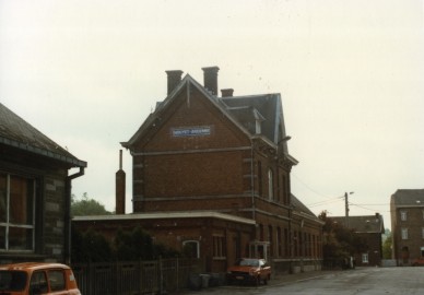 AW-370-03 - Houyet - 1985.06.06.jpg